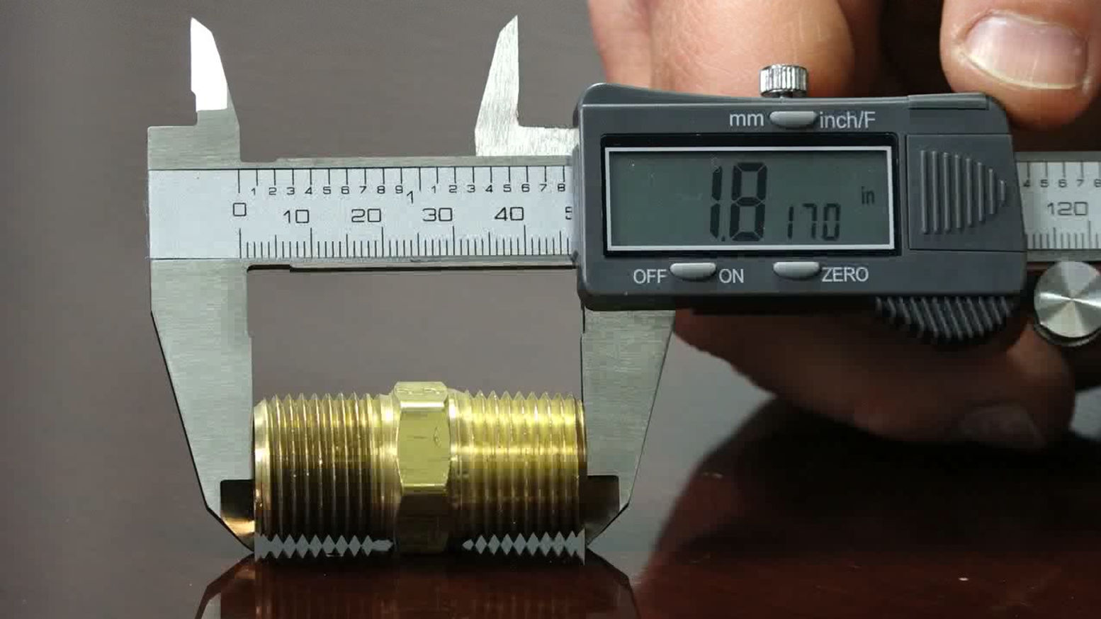 Digital Calipers3